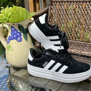 Adidas Bold Court Running Shoes